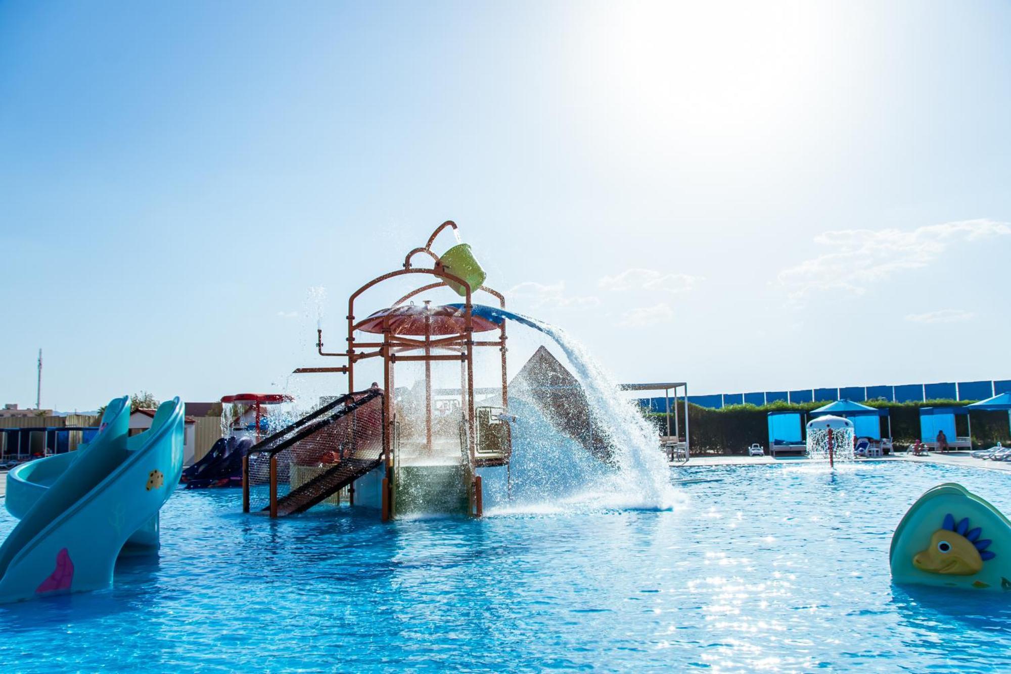 Pickalbatros Sea World Resort - Marsa Alam- "Aqua Park" El Qoseir Exterior foto